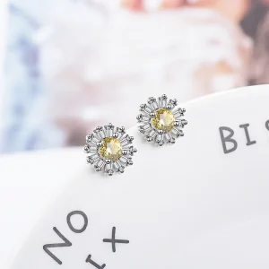 Chic Sparkling Daisy Sunflower Stud Earring for Women Girl Lady Fine Jewelry Gift Earring AAA Zircon